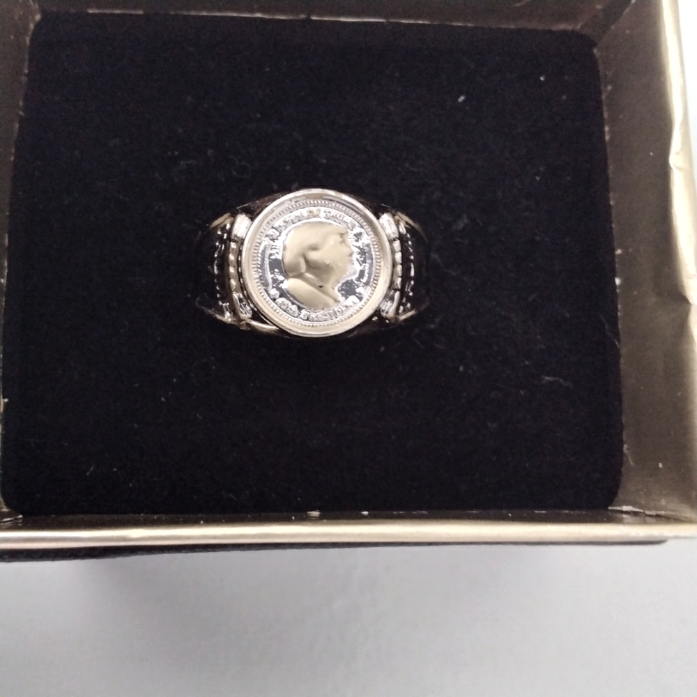 DONALD TRUMP RING 925 STERLING SILVER